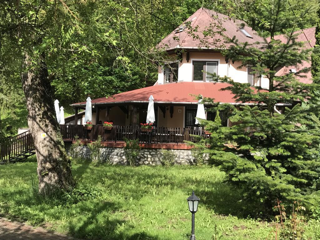 Hotel Sikfokut Noszvaj Exterior foto